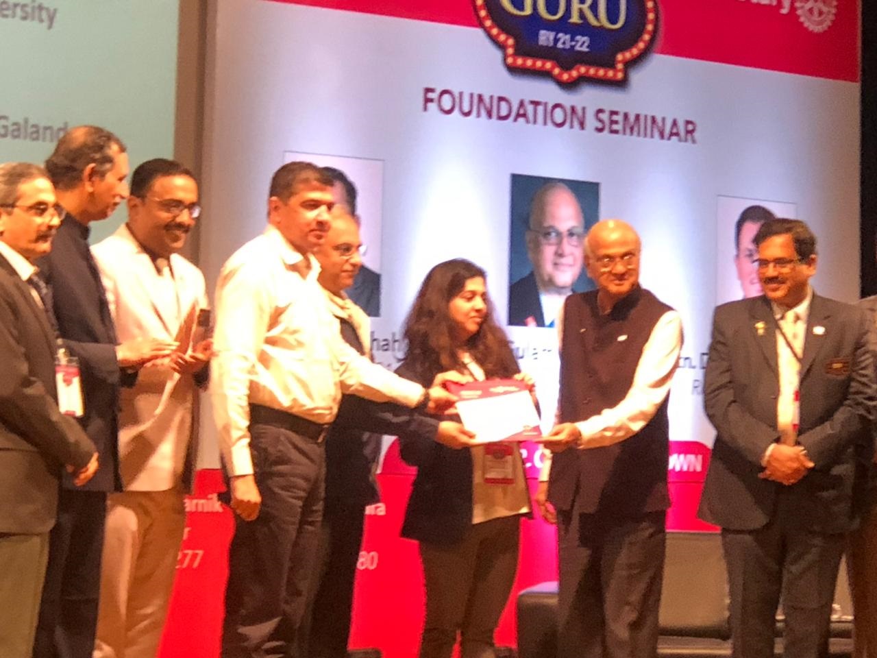 The club receiving its Foundation award at the GURU Foundation Seminar, Pune, December 2021